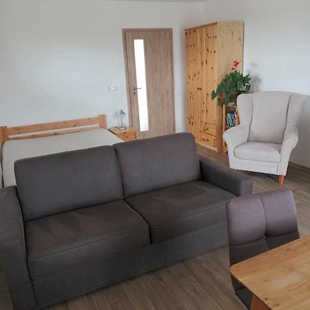 Penzion Na Samotách Apartamento Jindřichŭv Hradec Exterior foto