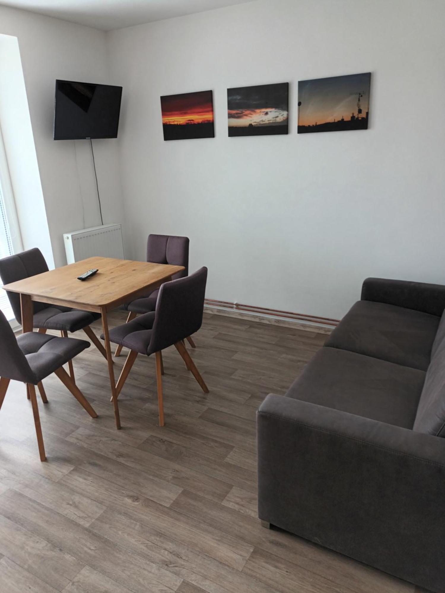 Penzion Na Samotách Apartamento Jindřichŭv Hradec Exterior foto
